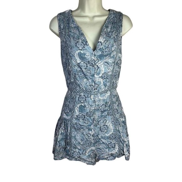 Amuse Society Floral Paisley and Lace Boho Periwinkle Romper Size L - Picture 1 of 9